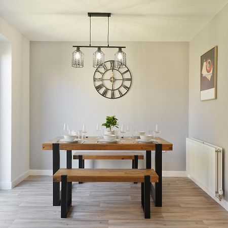 Mersey Way, Spacious 3 Bed Home, Close To Sheffield City Centre & Free Driveway Parking - Perfect For Workers, Groups & Families - Hosted By Stay Host Save Екстериор снимка