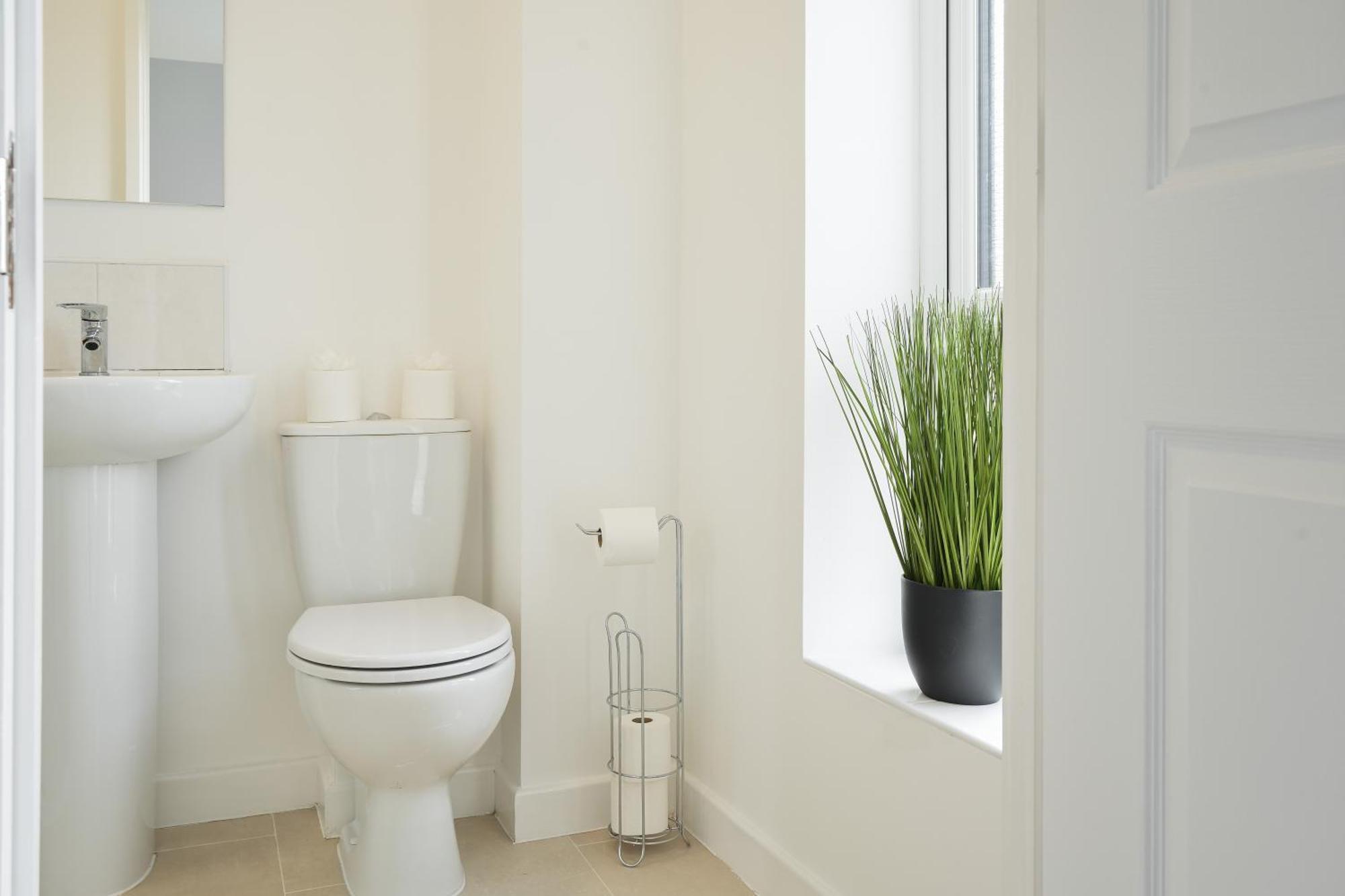 Mersey Way, Spacious 3 Bed Home, Close To Sheffield City Centre & Free Driveway Parking - Perfect For Workers, Groups & Families - Hosted By Stay Host Save Екстериор снимка