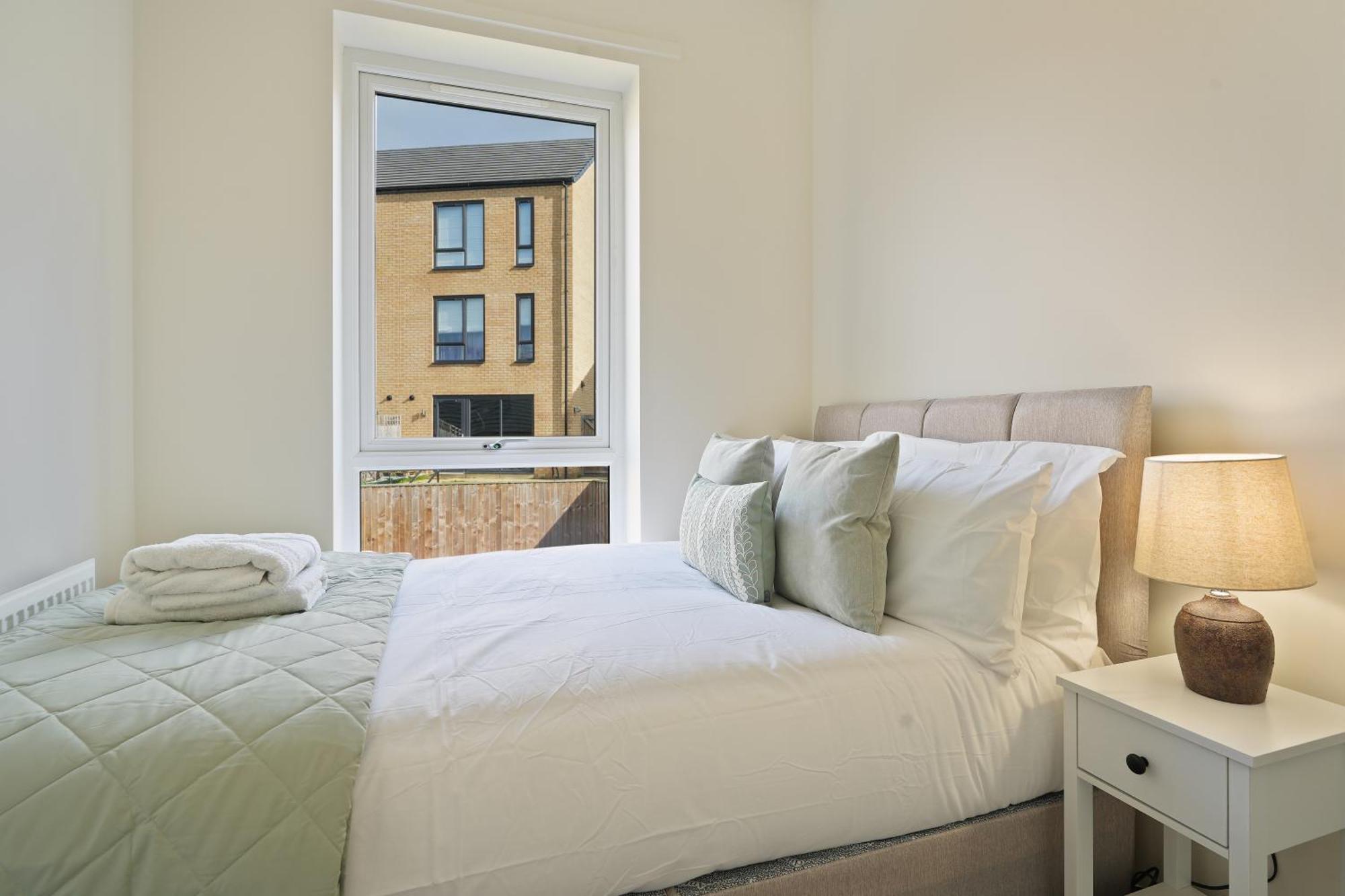 Mersey Way, Spacious 3 Bed Home, Close To Sheffield City Centre & Free Driveway Parking - Perfect For Workers, Groups & Families - Hosted By Stay Host Save Екстериор снимка