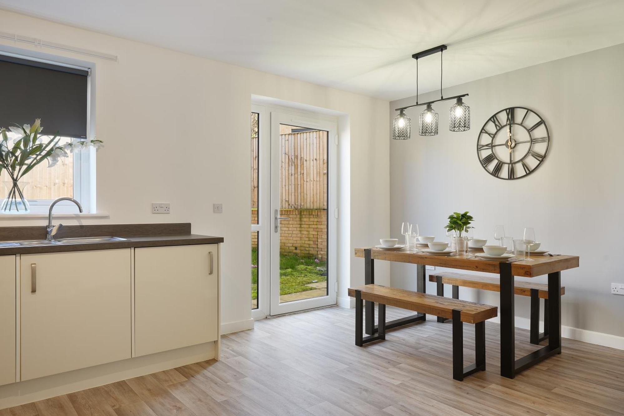 Mersey Way, Spacious 3 Bed Home, Close To Sheffield City Centre & Free Driveway Parking - Perfect For Workers, Groups & Families - Hosted By Stay Host Save Екстериор снимка